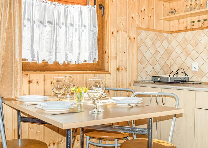 別荘 Awesome In With Kitchen